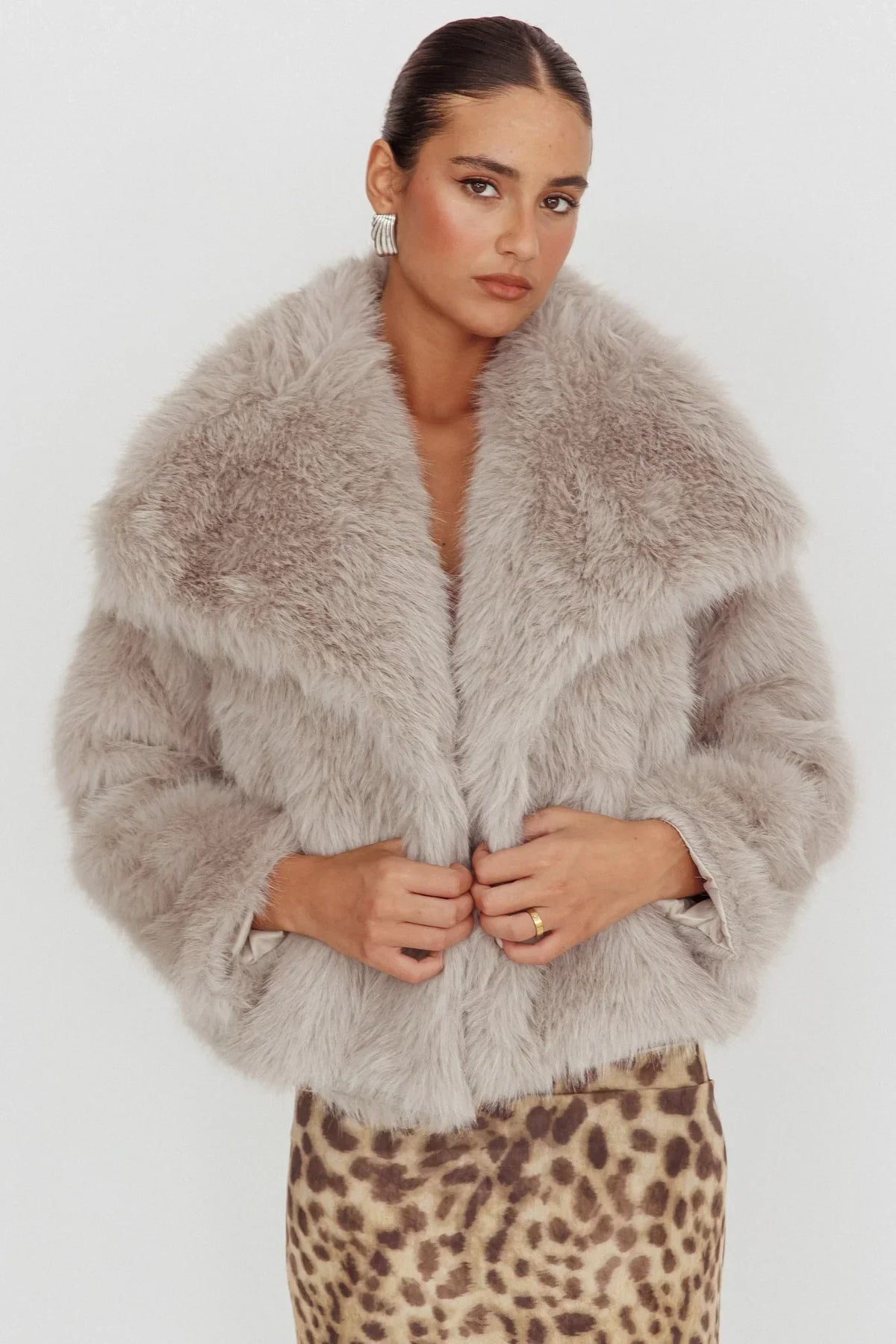 Copenhagen Oversized Lapel Fur Jacket Cream
