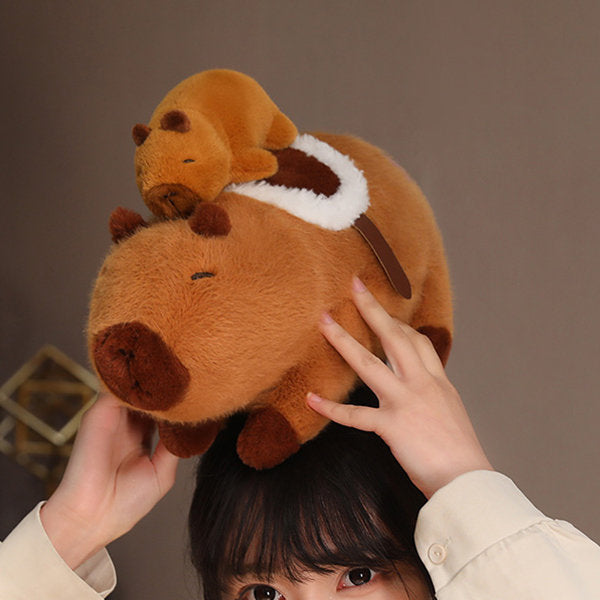 Capybara Family Plush Toy