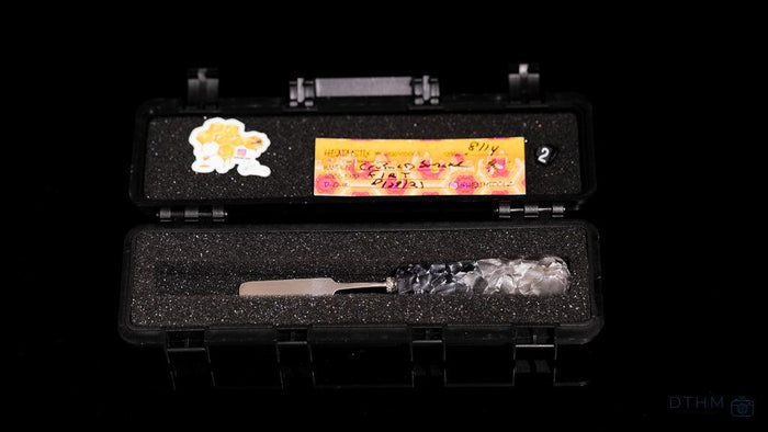 Artistic Dab Tool: Hand-Spun Design, Heady Toolz, Portable Case, Durable Materials, Vibrant Colors