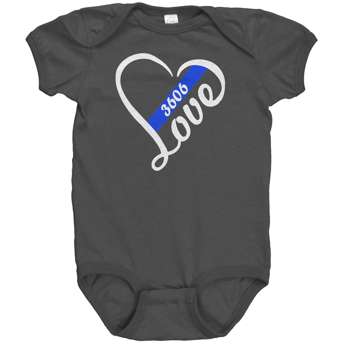 Mockup - Onesie - A4-2-1