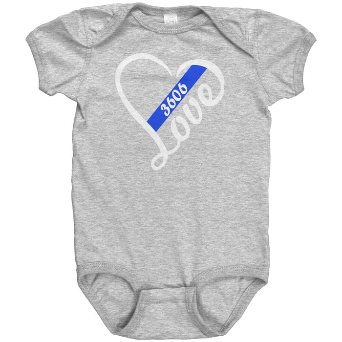 Mockup - Onesie - A4-2-1