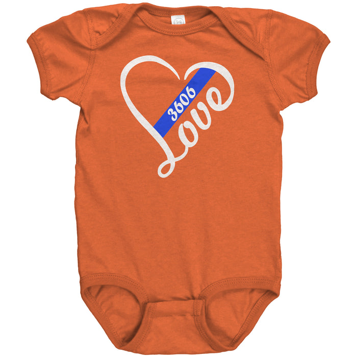 Mockup - Onesie - A4-2-1